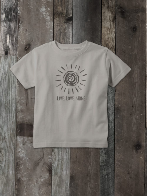 short sleeve t-shirt